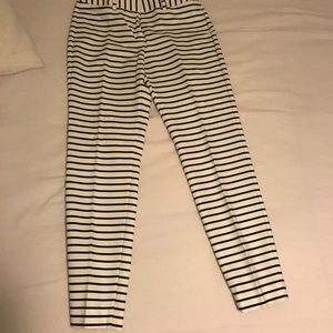 Express Capri pants
